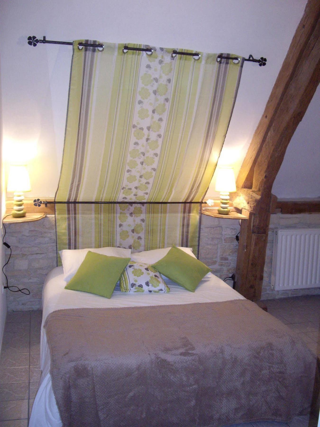 Auberge De La Luzerne Bernieres-sur-Mer Luaran gambar